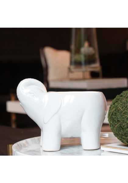 White Elephant Lotus & Lily Scented Candle